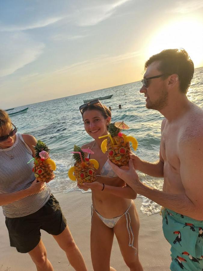 Playa Tortuga Cabana 布兰卡滩 外观 照片